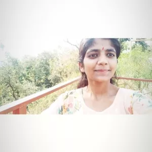 Urvashi solanki - Maths tutor - Indore