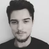 Pedro - Professor de inglês - conversação - Modelo