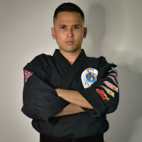 Profesor de Defensa Personal, Imua Lima Lama (Acondicionamiento físico, kickboxing) Clases personalizadas para todas las edades y niveles de experiencia.