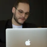 Hugo - Professor de português para estrangeiros - Batuque Novo