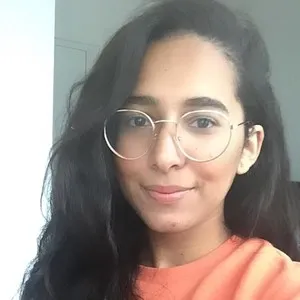 Zineb - Prof de maths - Calais