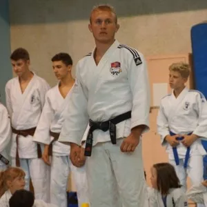 Martin - Prof d'arts martiaux - Cenans