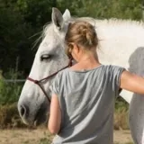 Mélanie - Prof d'équitation - Chatenet