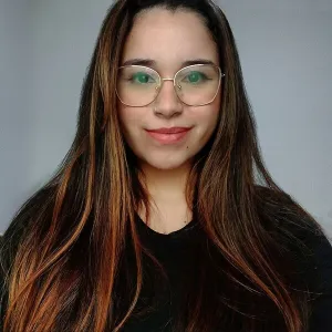 Fabíola - Prof de intepretação de texto - 