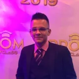 Mateo - profesor de liderazgo - Medellín