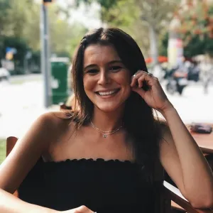 Carlota - prof de Historia - Barcelona