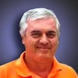 Chico - Professor de informática - São Paulo