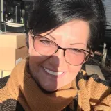 Pamela - Singing tutor - Angie