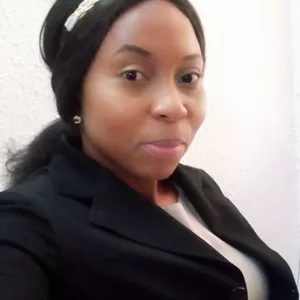 Lynn - Economics tutor - Port Harcourt