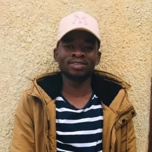 Sipho - English tutor - Phuthaditjhaba