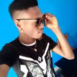Peter - Physics tutor - Ilorin