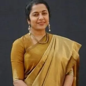 Ashna - Maths tutor - 