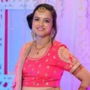 Mukta - History tutor - Ludhiana