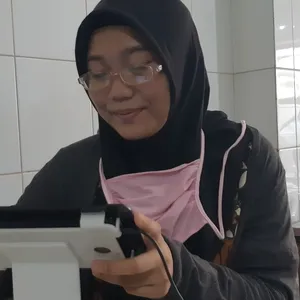 Kiranti - Guru ilmu komputer dasar - Kecamatan Biringkanaya