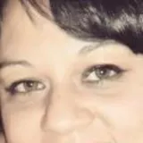 Karla - Profe de filosofía - El Pueblito