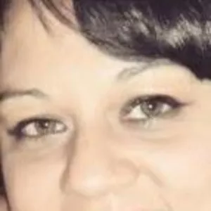 Karla - Profe de filosofía - El Pueblito