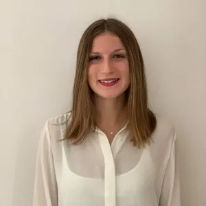 Elena - Prof d'aide aux devoirs - Marignane