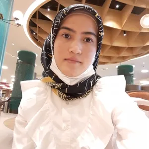 Urazgul - Tarih öğretmeni - İstanbul