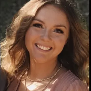 Jaelyn - French tutor - Evansville