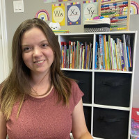 Hi! I am a Licensed NB teacher, certified in FSL and Elementary Teaching. I would love to help you or your child in French, English and/or K-8 math!