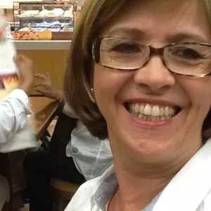 Rosália - Professor de Gramática - Santos