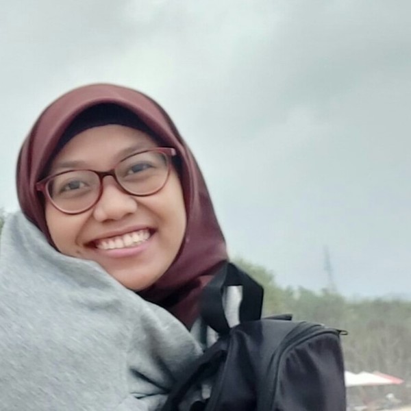 Guru Privat Mengaji dan Bersertifikat dengan 10 Tahun Pengalaman Mengajar di Surabaya