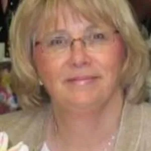 Jocelyne - Prof d'aide aux devoirs - Équeurdreville-Hainneville