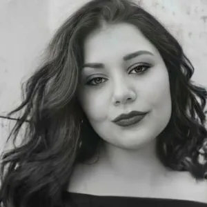 Nermin - Tiyatro öğretmeni - Ankara