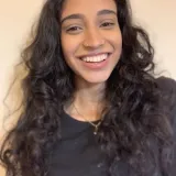 Yashna - Italian teacher - London