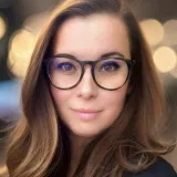 Ana - Prof de couture - Sireuil