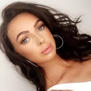 Ellie - History tutor - Dumbarton