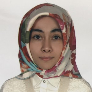 Tuğba - Türkçe öğretmeni - 