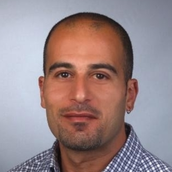 Mustafa - Russischlehrer - Aachen