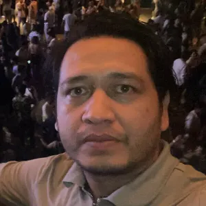Santosh - Engineering tutor - Boronia Heights