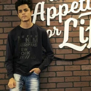 Aarish - Maths tutor - New Delhi