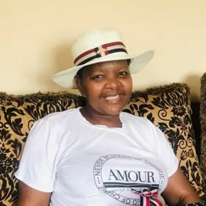 Zandile - Linguistics tutor - Umlazi