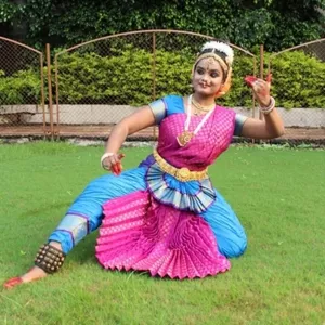 Roshni - Dance tutor - Pune