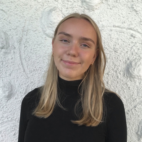 Designstudent på AHO tilbyr kunst og designkurs opp til universitetsnivå i Oslo