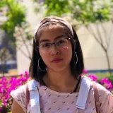 Lesly - profesor de inglés - Nanchital
