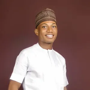 Prince - Politics tutor - Uyo