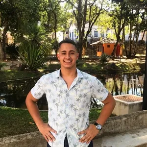 Lucas - Prof de matemática - Angra dos Reis