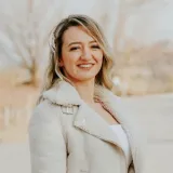 Serenay - Okul derslerine destek öğretmeni - Manisa