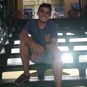 Olavo - Professor de História da Filosofia - Centro