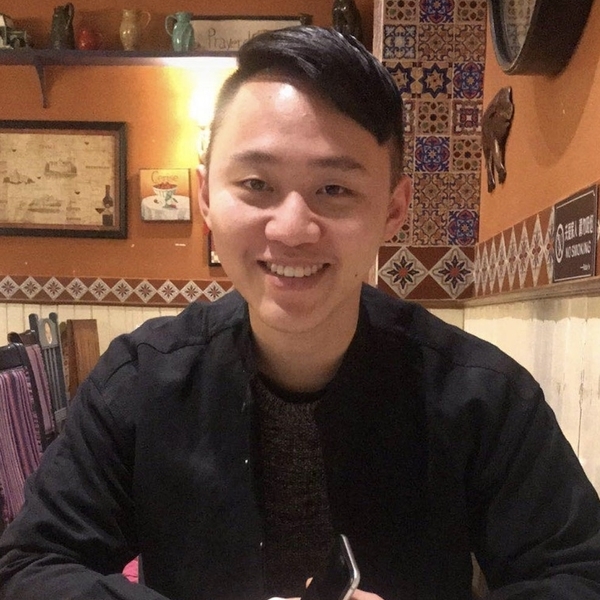 Praktisch Chinees (mondeling en schriftelijk) en Cultuur lessen naargelang uw interesse.