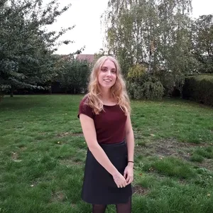 Justine - Prof de droit civil - Tours