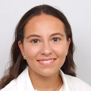Juliette - Prof d'aide aux devoirs - Levallois-Perret