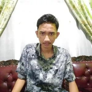 Rifqi - Guru gaming - Metro Selatan