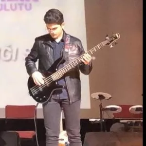 Ali Doğukan - Bas gitar öğretmeni - 