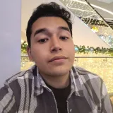 Carlos - profesor de ingeniería - Ciudad de México