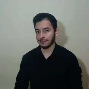 Samuel - profesor de arquitectura - San Salvador